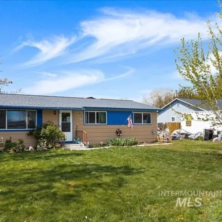 Buy this 4 bed house on 661 View Dr in Notus, Idaho