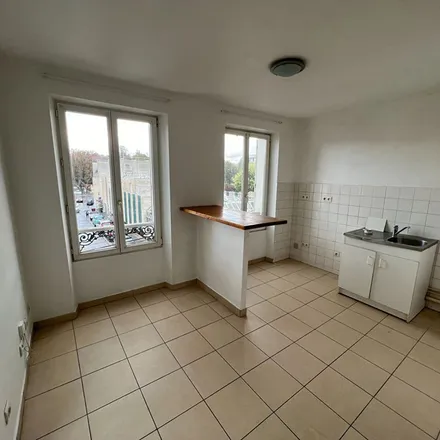 Rent this 1 bed apartment on 30 Avenue de la Résistance in 93340 Le Raincy, France