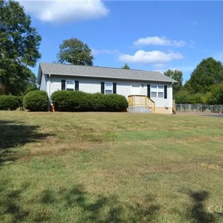 Rent this 3 bed house on 1884 Jenkins Printing Drive in Catawba County, NC 28658