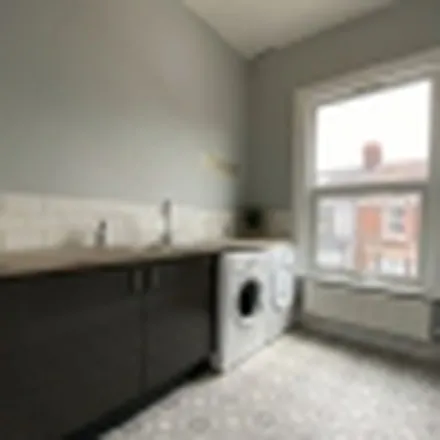 Image 8 - Avondale Road, Liverpool, L15 3HF, United Kingdom - Apartment for rent