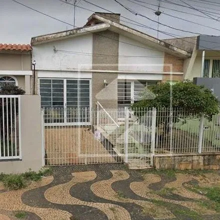 Buy this 3 bed house on Restaurante Canto Mineiro in Rua Frei Manuel da Ressurreição 813, Guanabara