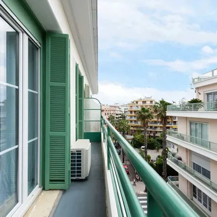 Rent this 2 bed apartment on 8 Avenue Louis Gallet in 06600 Antibes, France
