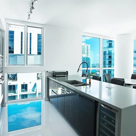 Rent this 3 bed apartment on 1060 Brickell Avenue in Miami, FL 33131