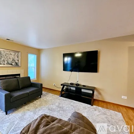 Image 5 - 227 Newbury Drive, Unit 227 Newbury - Townhouse for rent