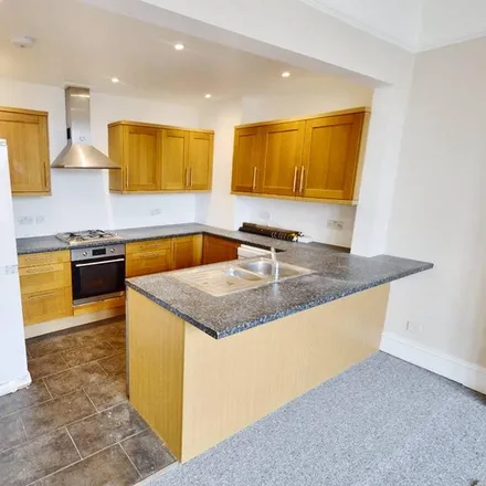 Rent this 5 bed apartment on 787 Christchurch Road in Bournemouth, BH7 6AT