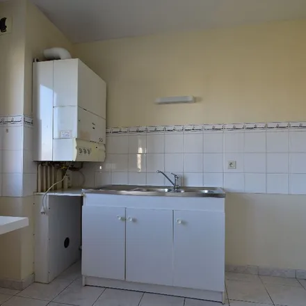 Rent this 2 bed apartment on 4 Rue Georges Morlong in 49800 Trélazé, France