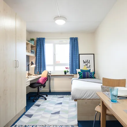 Rent this 2 bed room on McMillan Student Village in Creek Road, London