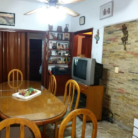 Image 8 - Roberto Ruiz 901, Partido de Morón, Haedo, Argentina - House for sale