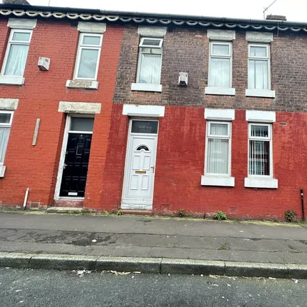 Rent this 3 bed townhouse on West Grove in Victoria Park, Manchester