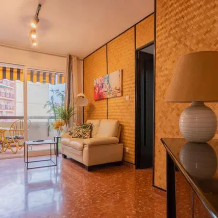 Image 8 - Carrer de Xiva, 25, 46018 Valencia, Spain - Apartment for rent