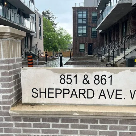 Image 2 - 863 Sheppard Avenue West, Toronto, ON M3H 2T5, Canada - Apartment for rent
