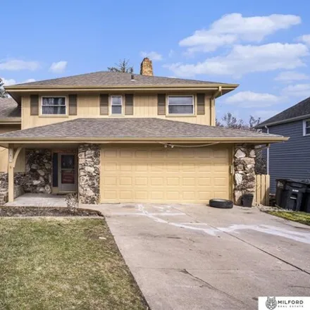 Buy this 3 bed house on 739 Leawood Drive in Omaha, NE 68154