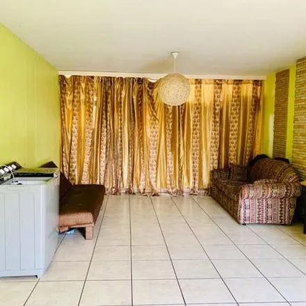 Image 6 - 93 Bourke Street, Lukasrand, Pretoria, 0002, South Africa - Apartment for rent