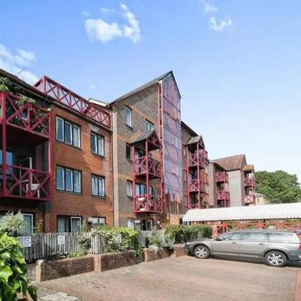 Buy this 2 bed apartment on A31 in Guildford, GU1 4XP