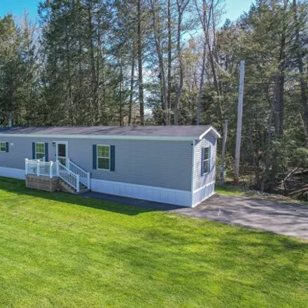 Buy this studio apartment on 2 Haskell Circle in Topsham, ME 04086