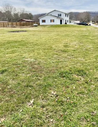 Image 4 - 444 Rolling Acres Drive, Monticello, KY 42633, USA - House for sale