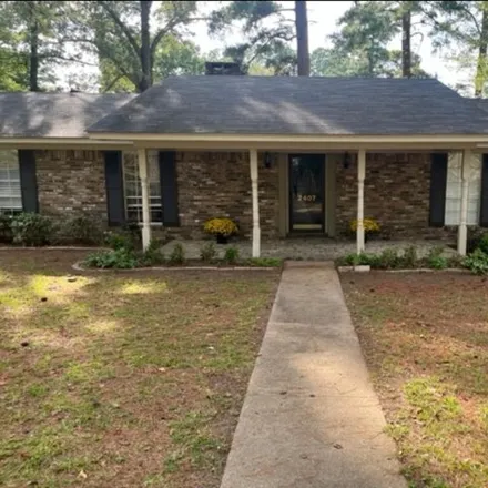 Buy this 3 bed house on 2407 Chaffin Lane in Magnolia, AR 71753