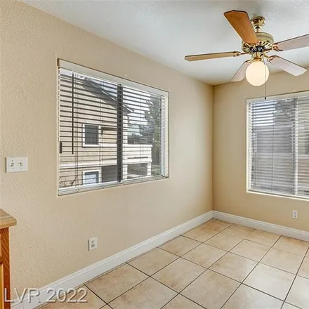 Image 9 - 1541 Linnbaker Lane, Las Vegas, NV 89110, USA - Condo for sale