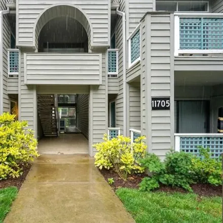 Rent this 1 bed apartment on unnamed road in Reston, VA 22094