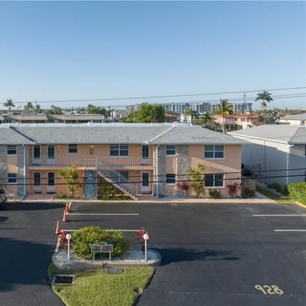 Buy this 2 bed condo on 998 Southeast 46th Street in Cape Coral, FL 33904