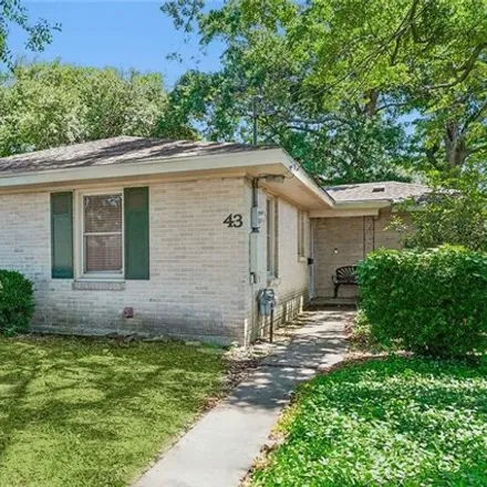 Buy this 3 bed house on 43 Tribune Street in Jefferson, Metairie