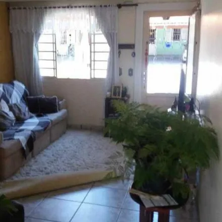 Buy this 2 bed house on unnamed road in Parque Continental IV, Guarulhos - SP
