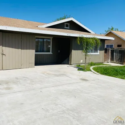 Image 2 - 713 18th Place, Delano, CA 93215, USA - House for sale