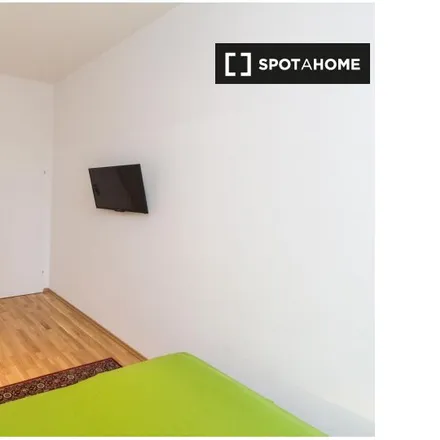 Rent this studio apartment on Euromaster in Neilreichgasse 46, 1100 Vienna