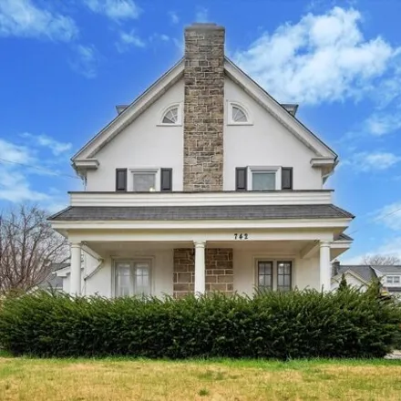 Buy this 6 bed house on 766 Foss Avenue in Garrettford, Upper Darby