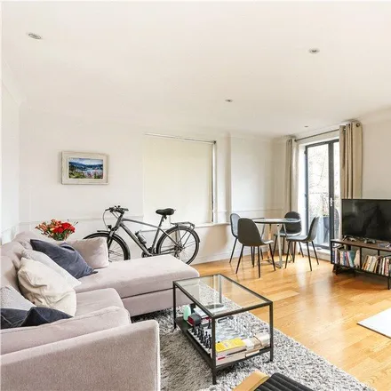 Rent this 3 bed apartment on Wheat Wharf in 27 Shad Thames, London