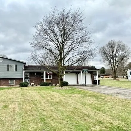 Buy this 3 bed house on 315 Dry Creek Road in Newton Township, OH 43055