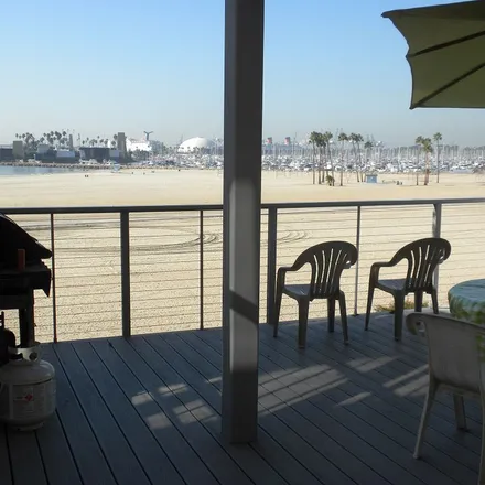 Image 9 - St.Regis, South 2nd Place, Long Beach, CA 90802, USA - Apartment for rent