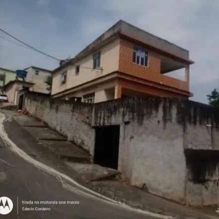 Buy this 2 bed house on Rua Macaé in Parque Araruama, São João de Meriti - RJ