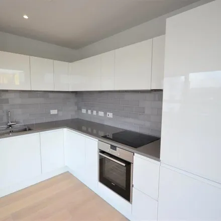 Image 3 - Corsair House, 5 Starboard Way, London, E16 2NY, United Kingdom - Apartment for rent