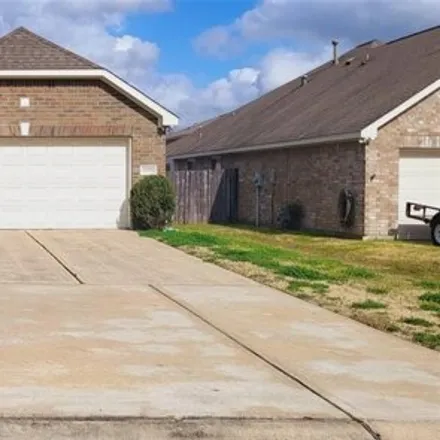 Rent this 3 bed house on 11979 Maureens Way in Montgomery County, TX 77362