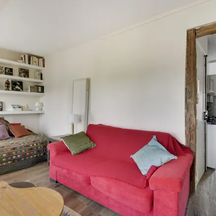 Rent this 1 bed apartment on 104 Rue de la Folie-Méricourt in 75011 Paris, France