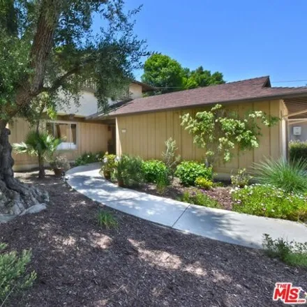 Image 5 - March Avenue, Los Angeles, CA 91304, USA - House for sale
