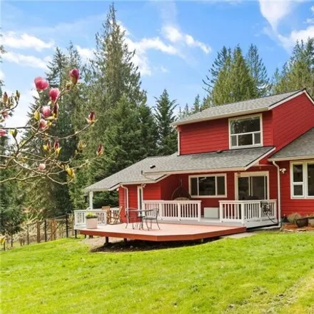 Buy this 3 bed house on 4198 268th Avenue Northeast in King County, WA 98053