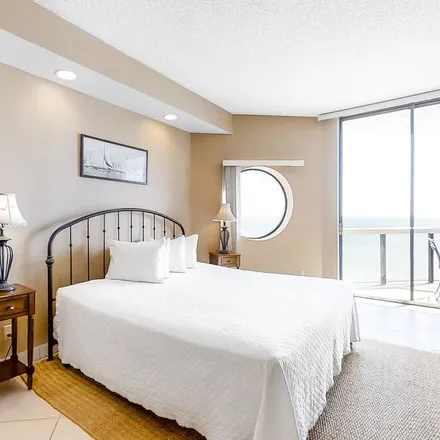 Rent this 2 bed apartment on Miramar Beach