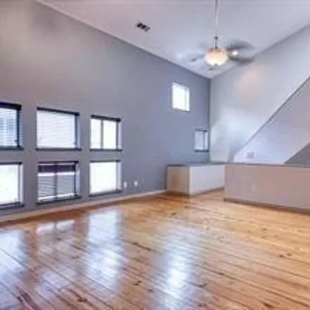 Image 2 - 3825 Bryan Street, Dallas, TX 75206, USA - House for rent