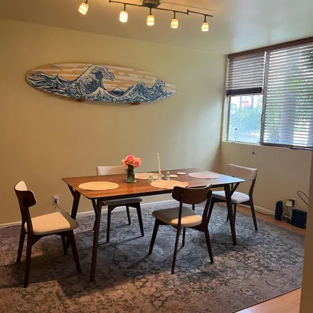 Rent this 1 bed room on 2710 3rd Street in Santa Monica, CA 90405