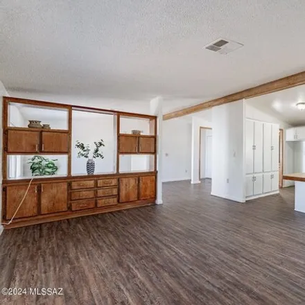 Buy this studio apartment on 10816 W Anthony Dr in Tucson, Arizona