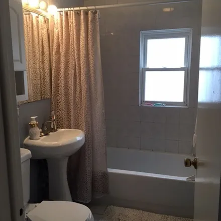 Rent this 2 bed apartment on 4141 North Claremont Avenue in Chicago, IL 60618