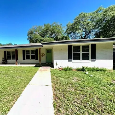 Buy this 3 bed house on 645 East Randall Street in Beeville, TX 78102