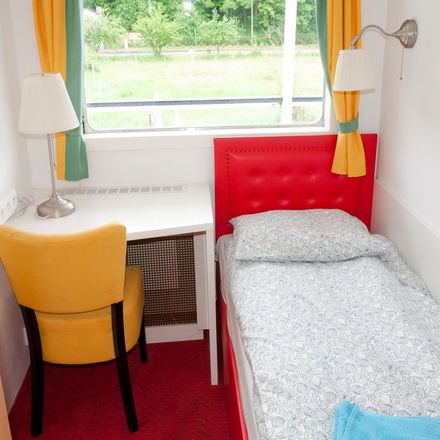 Rent this 1 bed apartment on Karlskrona gästhamn in Österleden, 371 33 Karlskrona