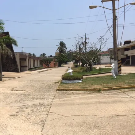 Image 2 - Calle Bellavista, Centro, 96400 Coatzacoalcos, VER, Mexico - House for sale