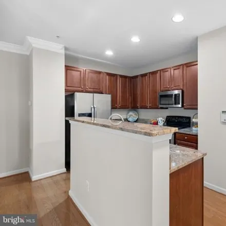 Image 8 - 421 Cameron Station Boulevard, Alexandria, VA 22304, USA - Condo for sale