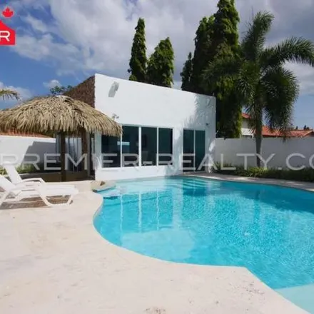 Buy this 6 bed house on Calle Los Marañones in Coronado, Panamá Oeste