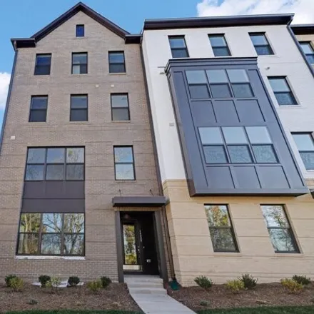 Rent this 3 bed condo on unnamed road in Centreville, VA 20151