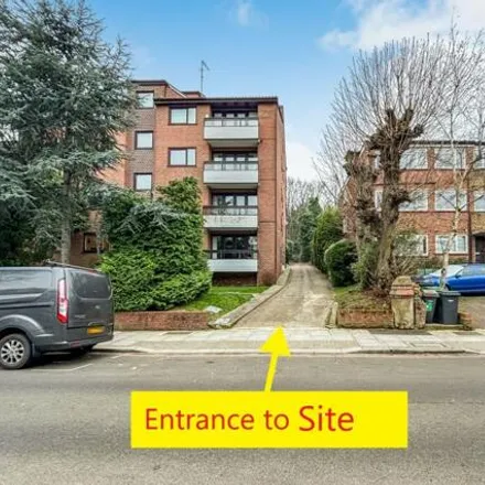 Image 7 - Baronsclere Court, Avenue Road, London, N6 5DW, United Kingdom - Apartment for sale